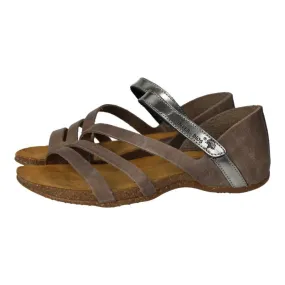 4476 Sandalias de piel color PARDO