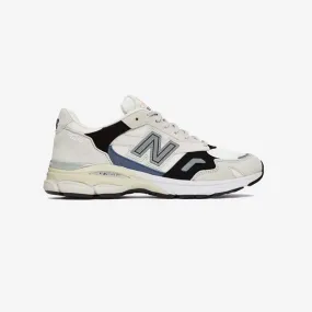 New Balance 920